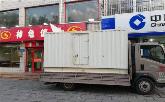 华南热作学院出租发电机施工案例