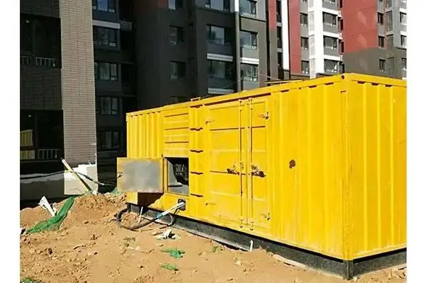 华南热作学院300kw 柴油发电机组的功率因数可以调整吗？