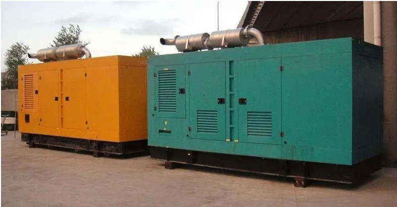 华南热作学院如何根据实际负载情况选择合适功率的发电机组？